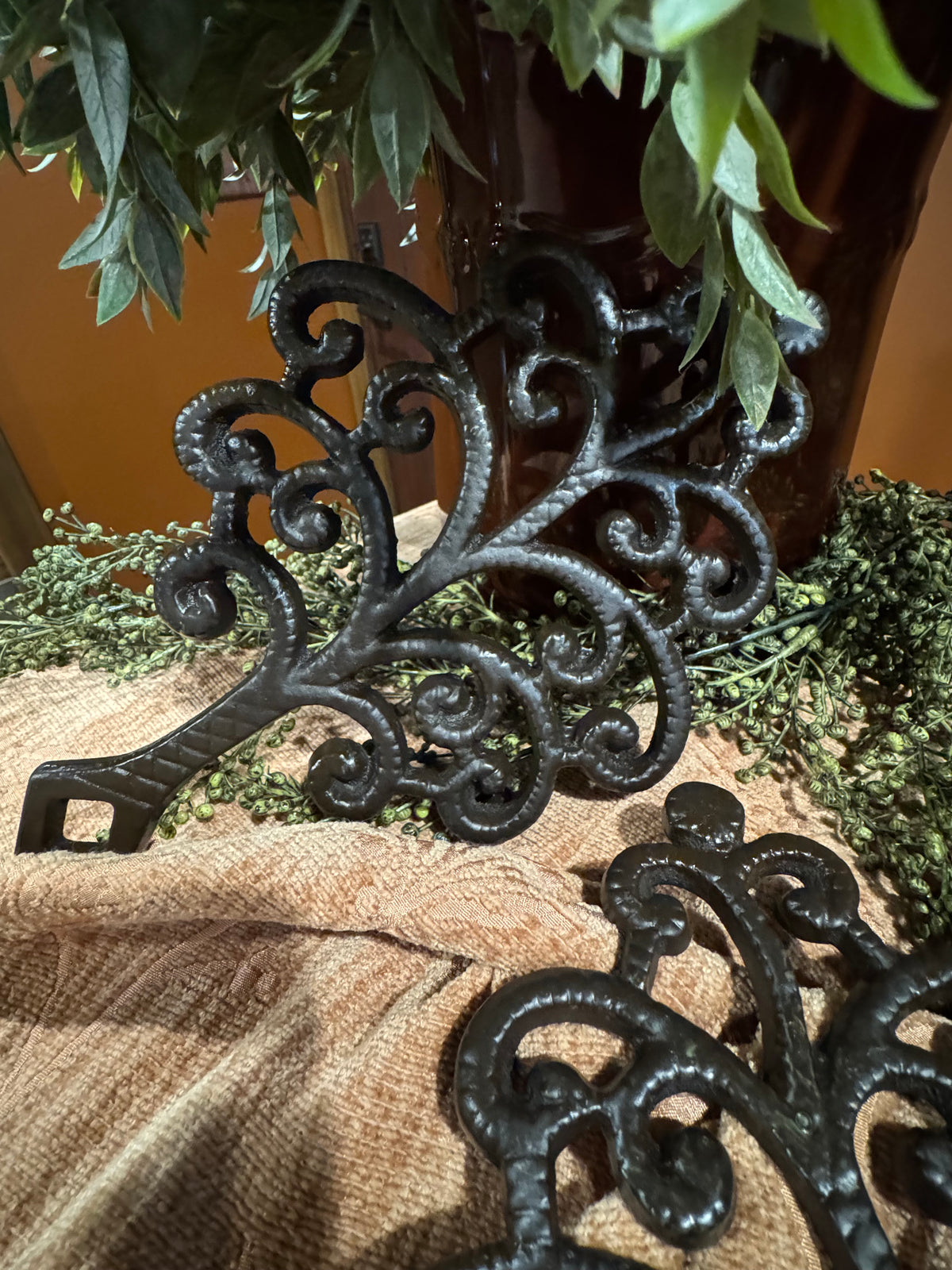 Cast Iron Tree Trivet Set | Rustic Kitchen Wall Decor | Set of 2
