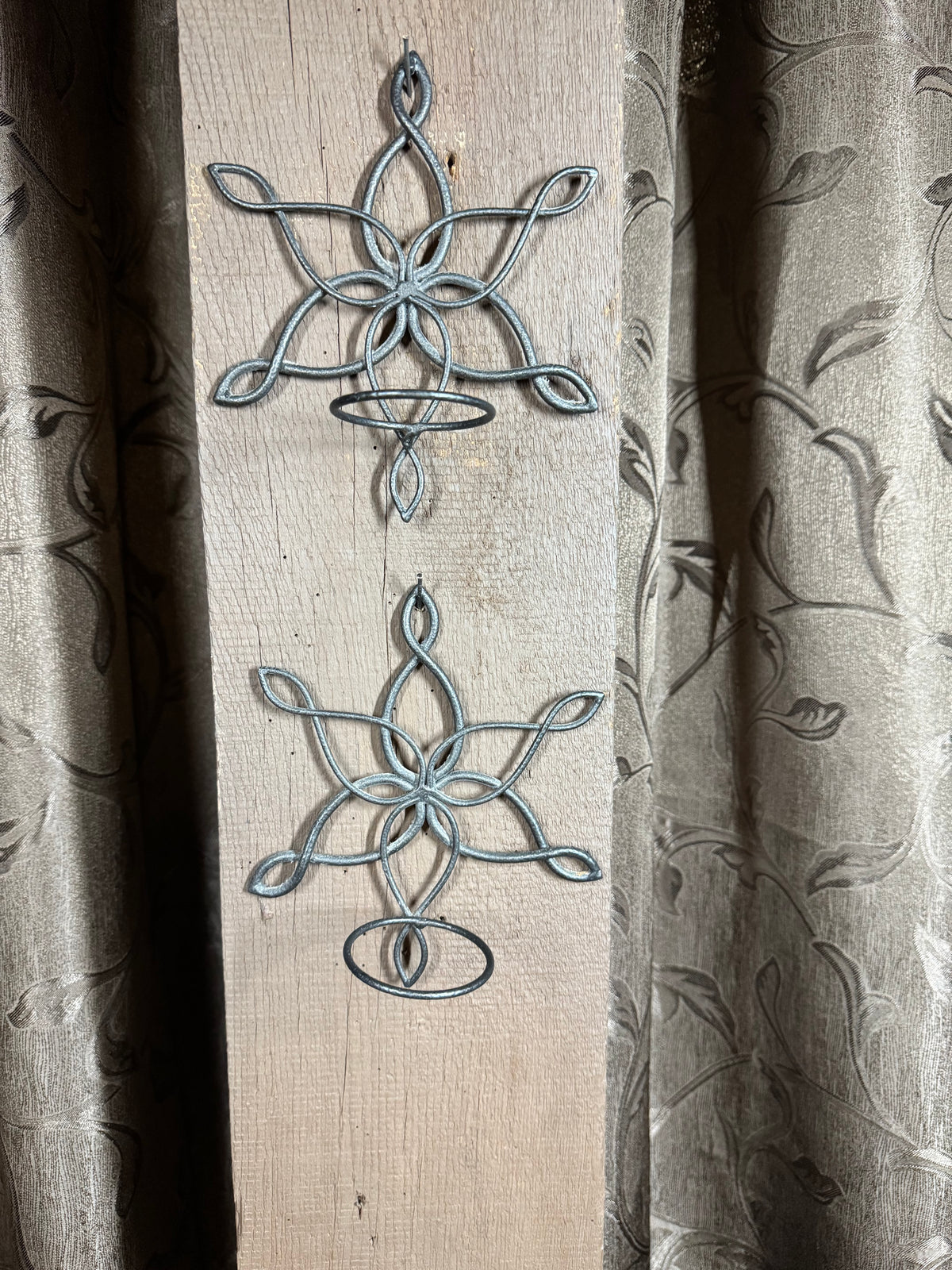 6-point metal candle holders w/swirled glass