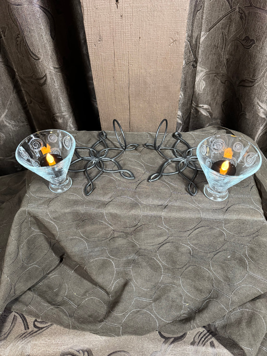 6-point metal candle holders w/swirled glass